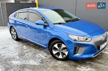 Хэтчбек Hyundai Ioniq 2017 в Днепре
