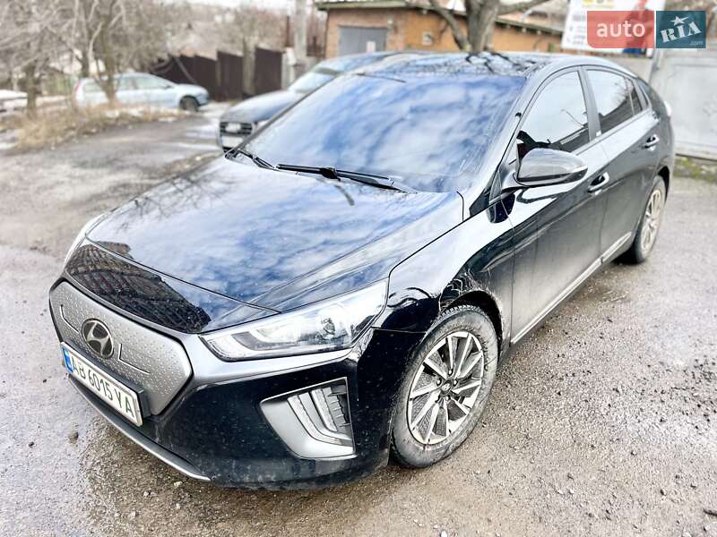 Лифтбек Hyundai Ioniq 2021 в Виннице