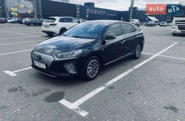 Лифтбек Hyundai Ioniq 2020 в Киеве