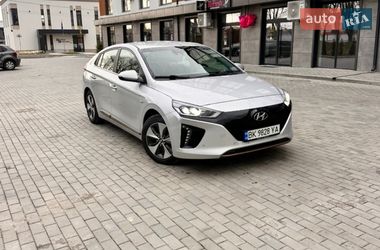 Хетчбек Hyundai Ioniq 2018 в Рівному