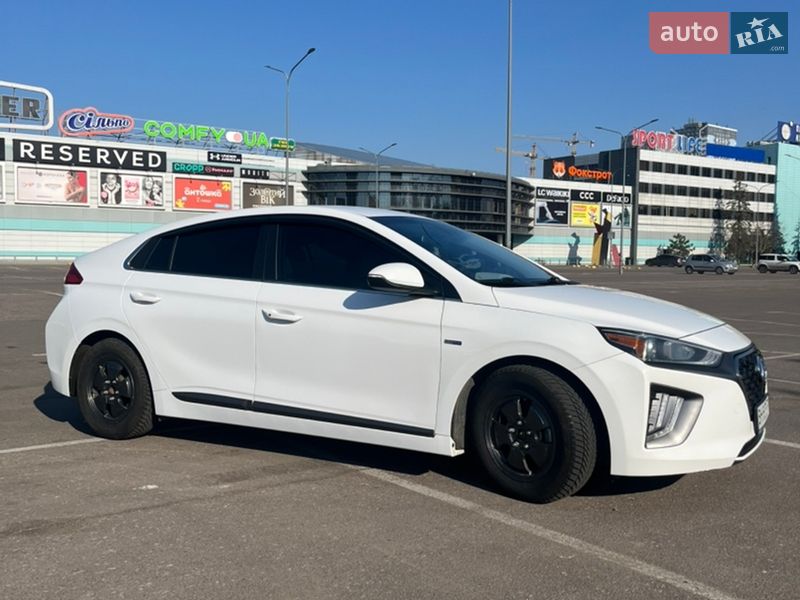 Лифтбек Hyundai Ioniq 2019 в Одессе