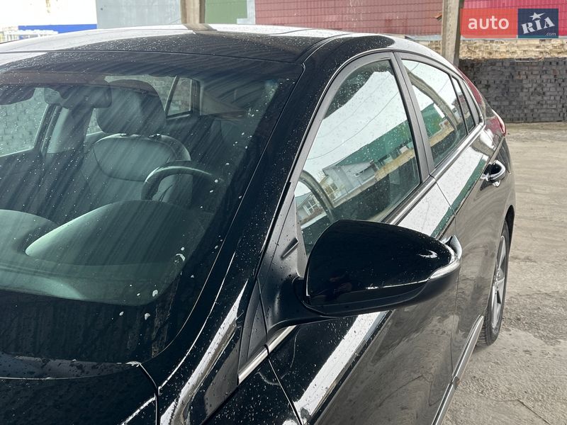 Хэтчбек Hyundai Ioniq 2019 в Виннице