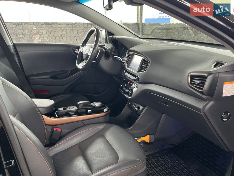 Хэтчбек Hyundai Ioniq 2019 в Виннице