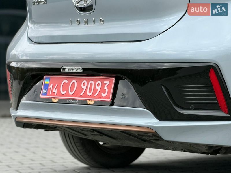 Хэтчбек Hyundai Ioniq 2018 в Тернополе