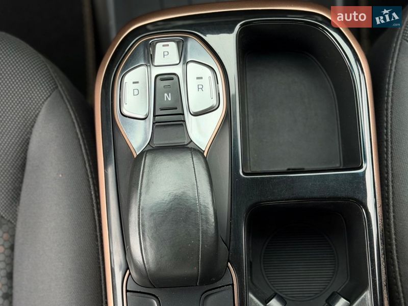 Хэтчбек Hyundai Ioniq 2018 в Тернополе