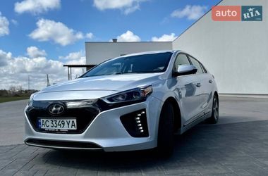 Хэтчбек Hyundai Ioniq 2017 в Луцке