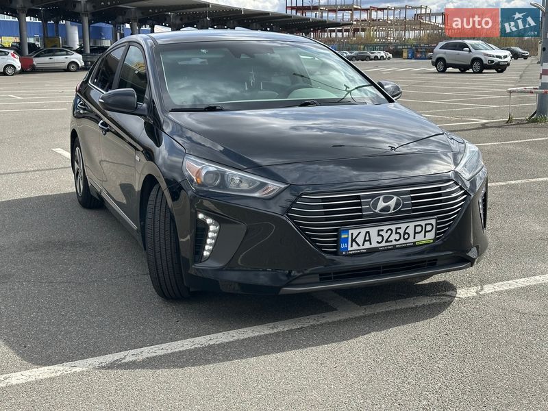 Хэтчбек Hyundai Ioniq 2017 в Киеве