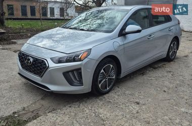 Лифтбек Hyundai Ioniq 2021 в Умани