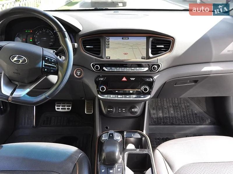 Hyundai Ioniq 2018 VIN KMHC851HFJU037787 фото оголошення 26 з 70