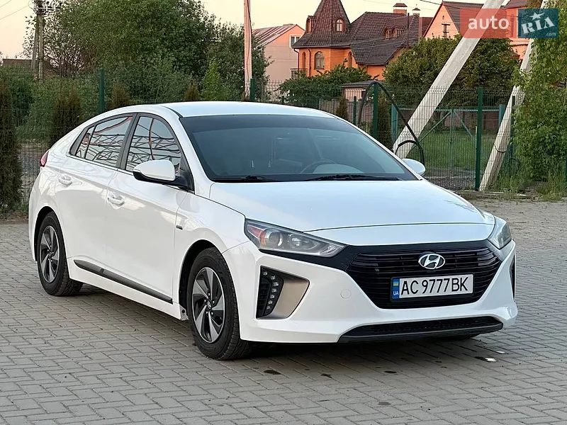 Hyundai Ioniq 2018 VIN KMHC851HFJU029352 фото оголошення 15 з 42