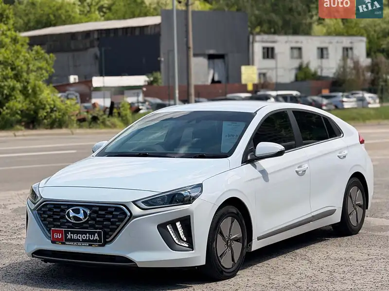 Hyundai Ioniq