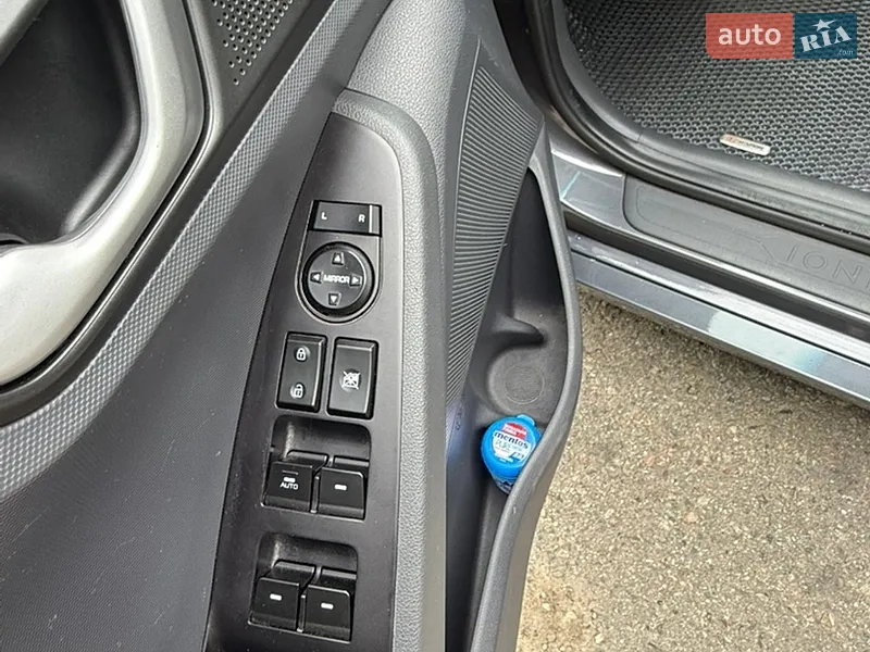 Hyundai Ioniq 2019 VIN KMHC65LD8KU166622 фото оголошення 10 з 61