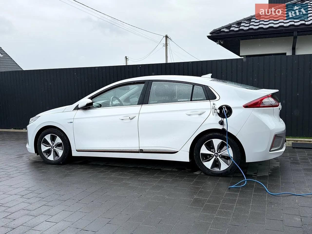 2022 Tesla Model Y - мініатюра 18