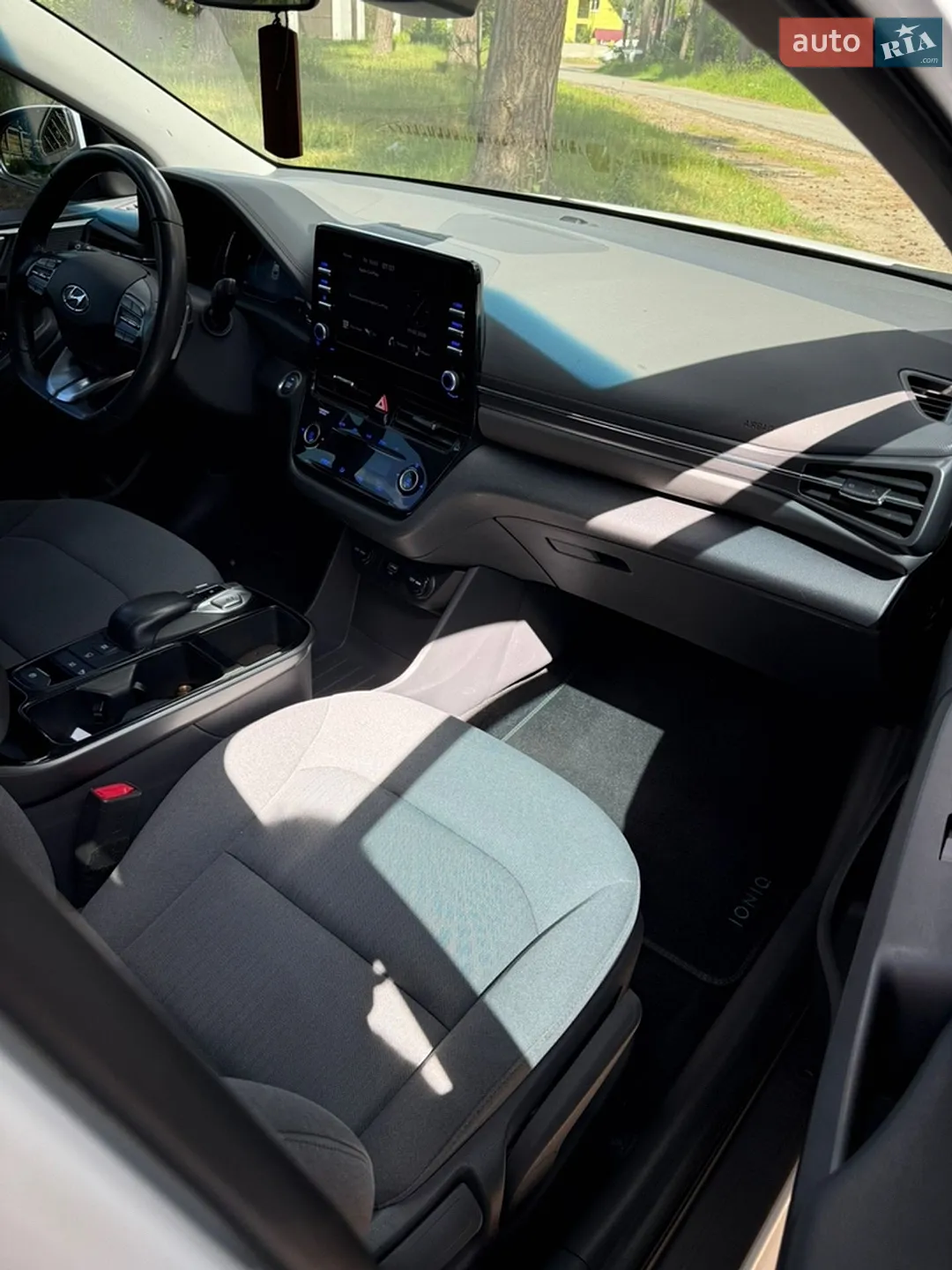 2021 Hyundai IONIQ - мініатюра 23