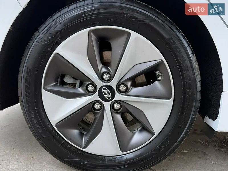 Hyundai Ioniq 2019 VIN KMHC751HFKU044416 фото оголошення 8 з 145