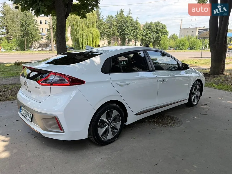 Hyundai Ioniq 2019 VIN KMHC751HFKU044416 фото оголошення 44 з 145