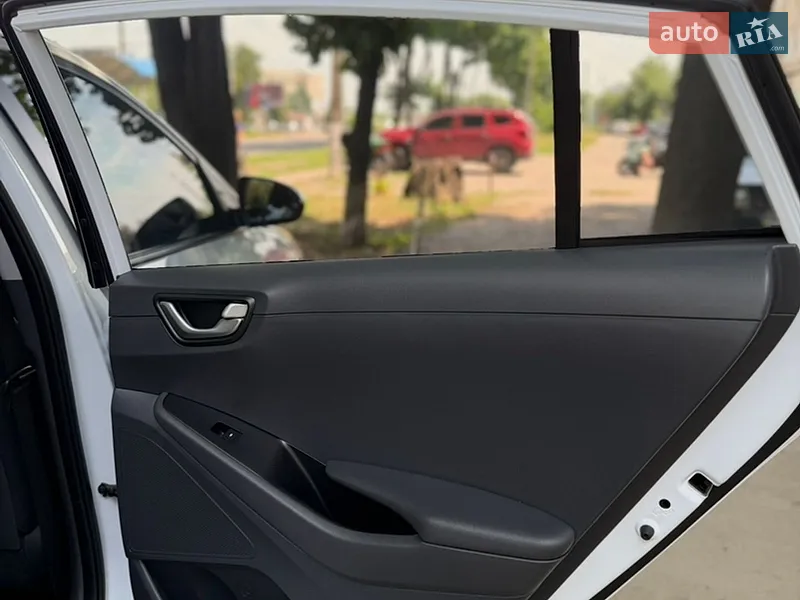 Hyundai Ioniq 2019 VIN KMHC751HFKU044416 фото оголошення 110 з 145