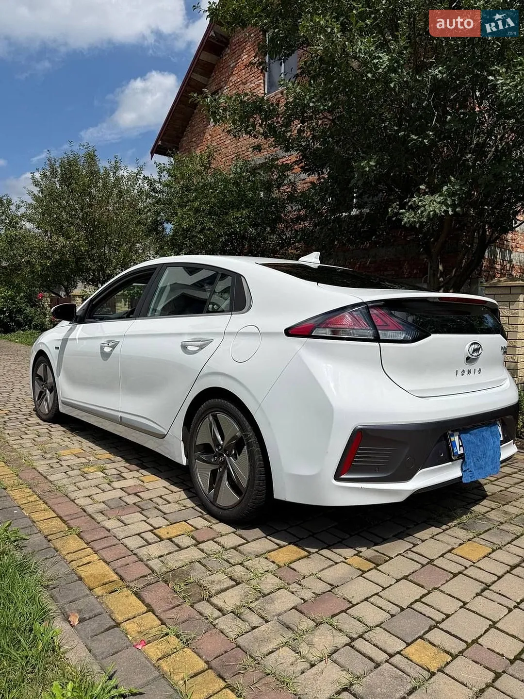 2020 Hyundai IONIQ - мініатюра 5