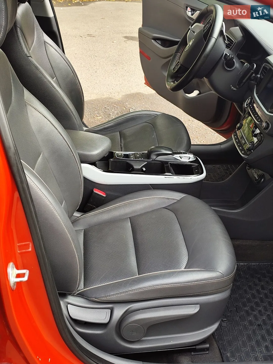 2017 Hyundai IONIQ - мініатюра 29