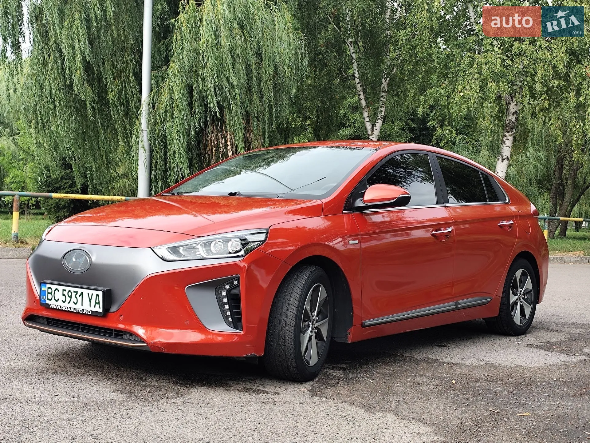 2017 Hyundai IONIQ - мініатюра 54