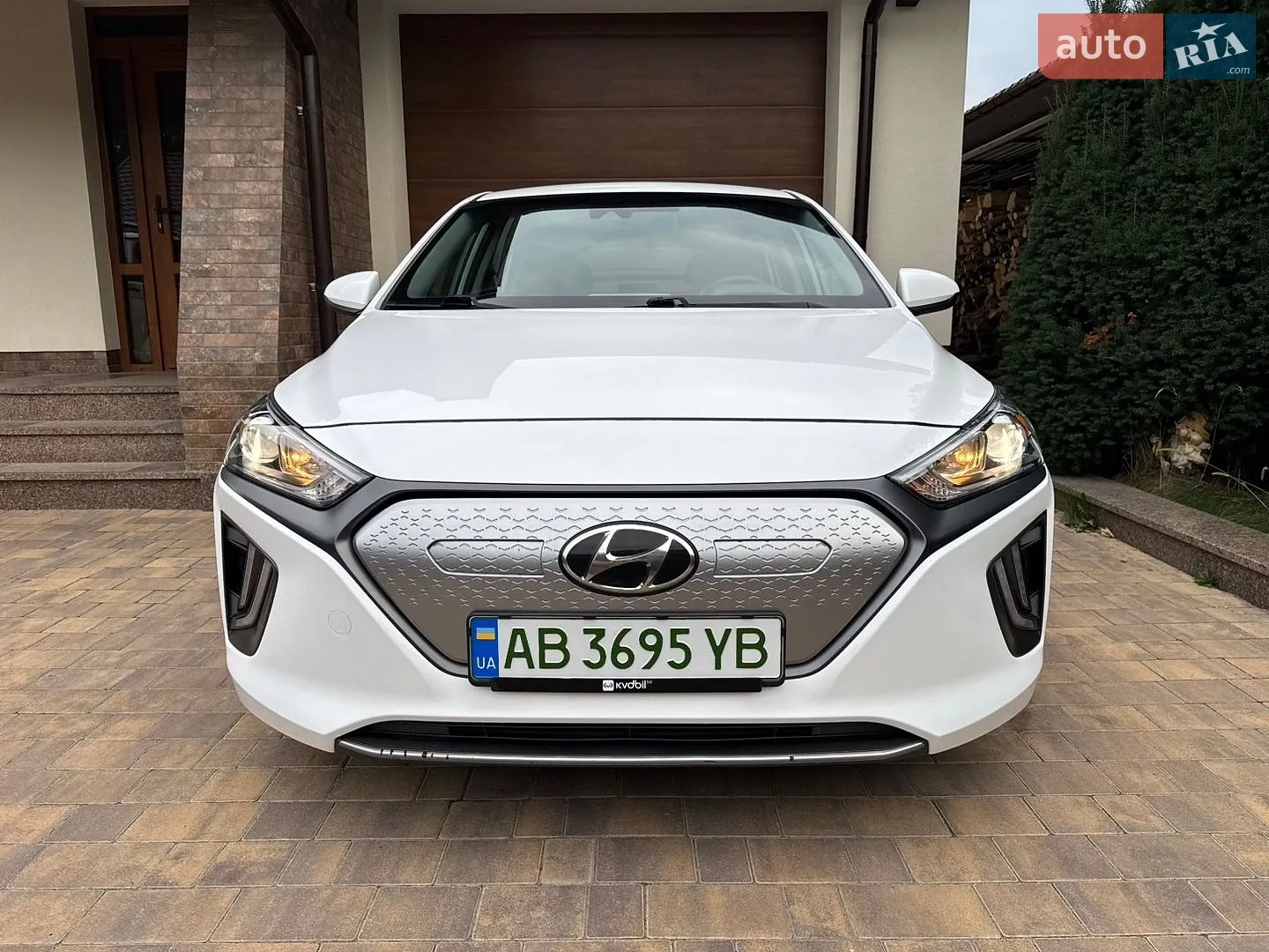2020 Hyundai IONIQ - мініатюра 47