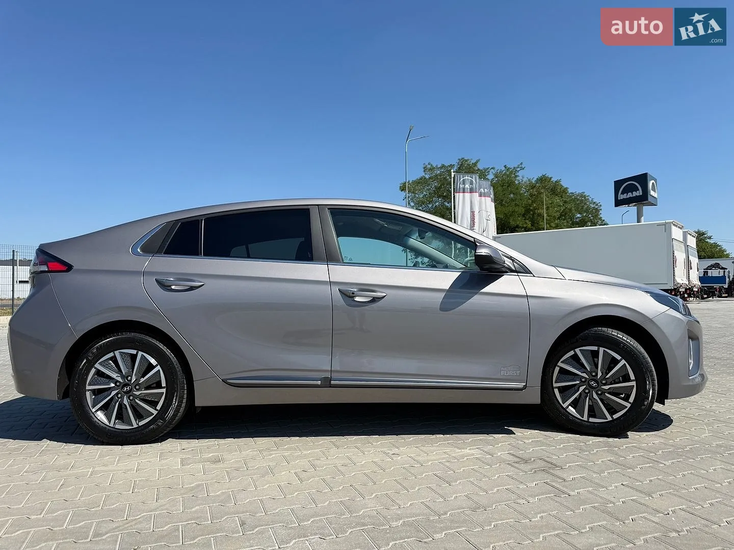 2022 Hyundai IONIQ - мініатюра 8