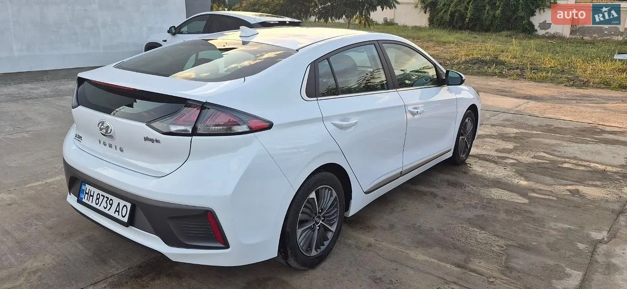 2021 Hyundai IONIQ - мініатюра 8