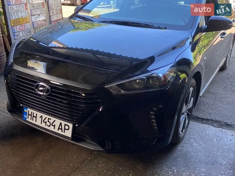 Hyundai Ioniq