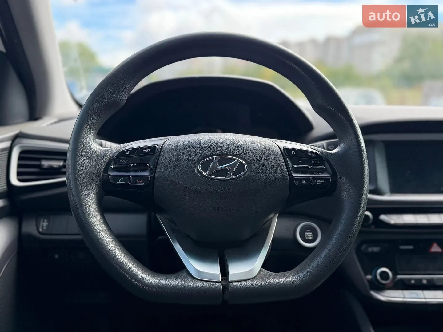 2017 Hyundai IONIQ - мініатюра 14
