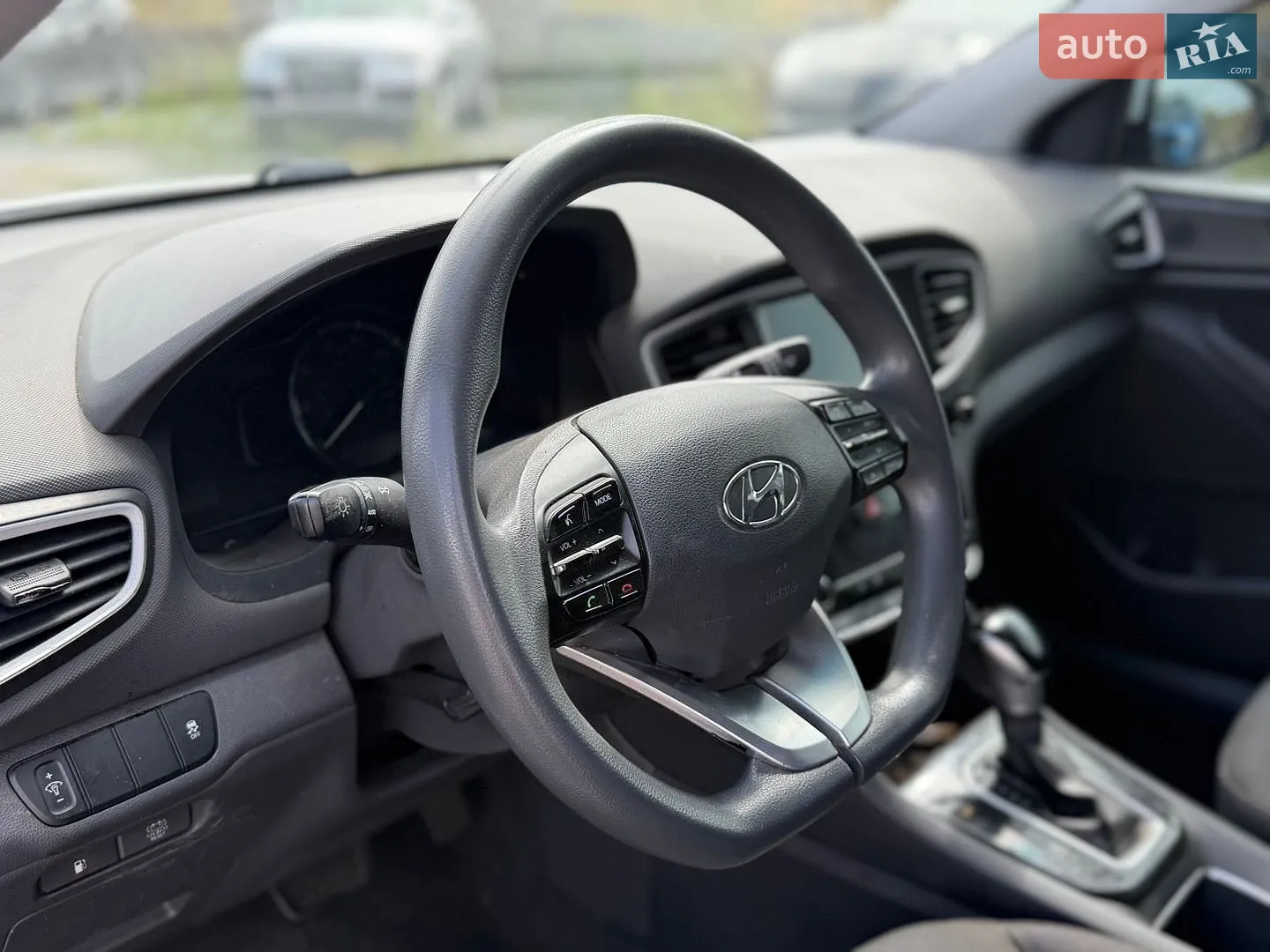 2017 Hyundai IONIQ - мініатюра 15