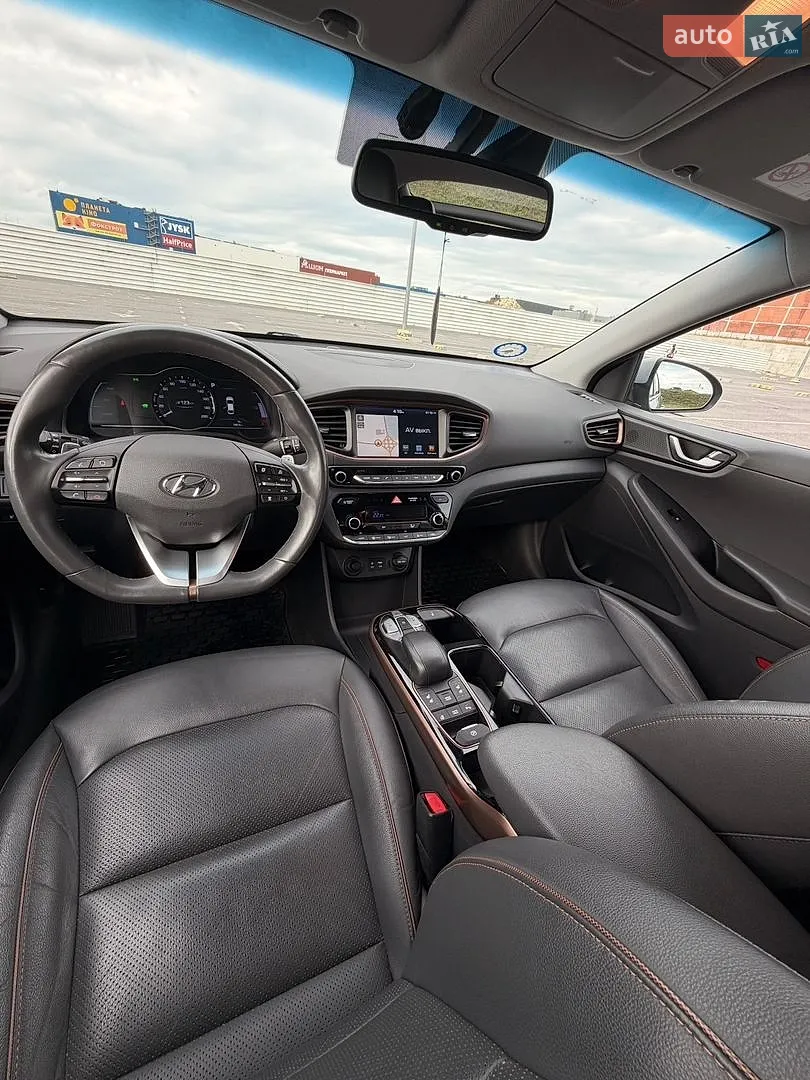 2017 Hyundai IONIQ - мініатюра 21