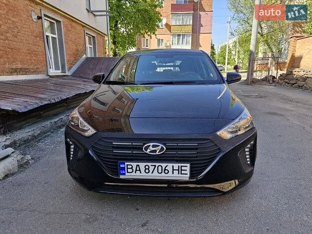 Hyundai Ioniq