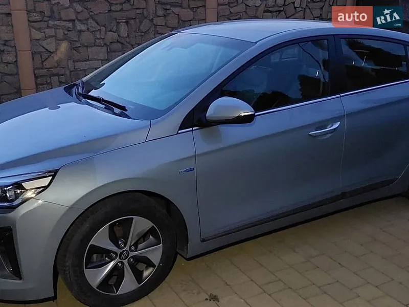 Hyundai Ioniq