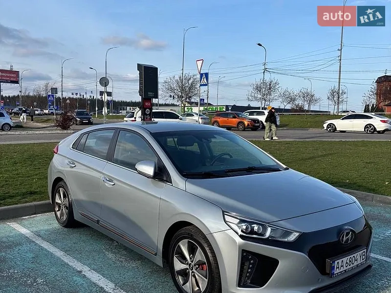 Hyundai Ioniq