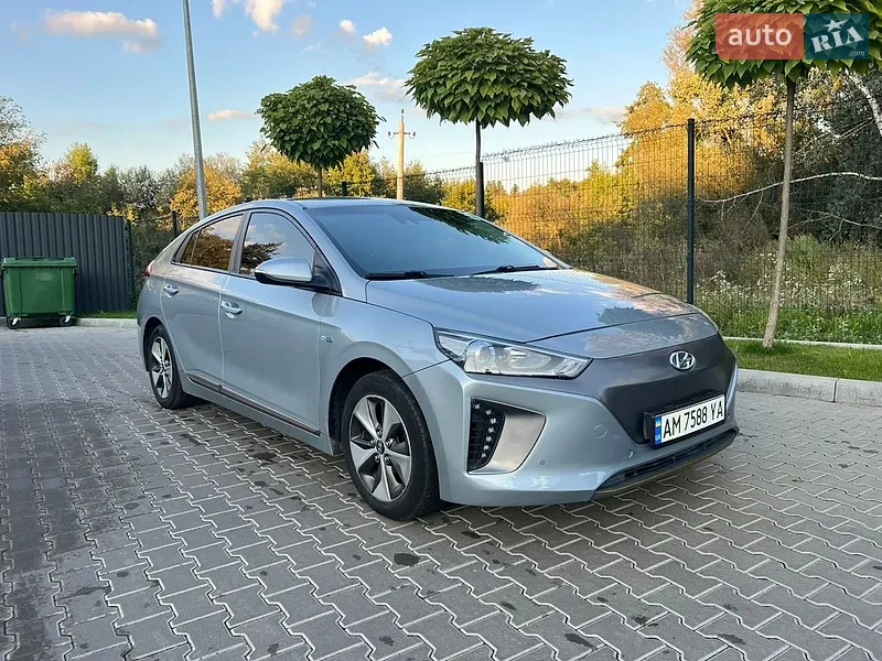 Hyundai Ioniq