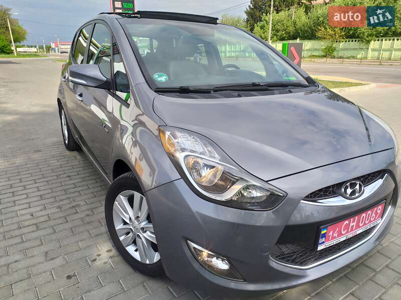 Хетчбек Hyundai ix20 2012 в 