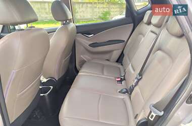 Хетчбек Hyundai ix20 2012 в 