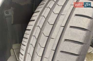 Хетчбек Hyundai ix20 2012 в 