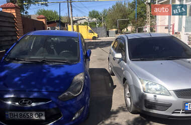Хэтчбек Hyundai ix20 2013 в 