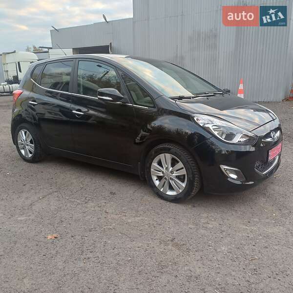 Хэтчбек Hyundai ix20 2012 в Ровно