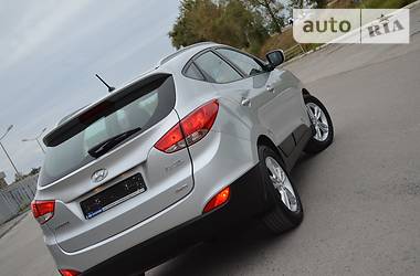 Внедорожник / Кроссовер Hyundai ix35 2011 в Харькове