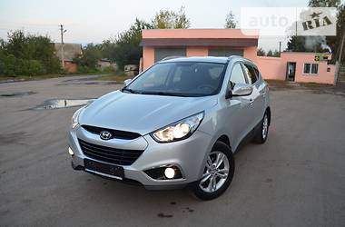 Внедорожник / Кроссовер Hyundai ix35 2011 в Харькове