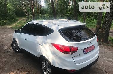 Внедорожник / Кроссовер Hyundai ix35 2011 в Чернигове