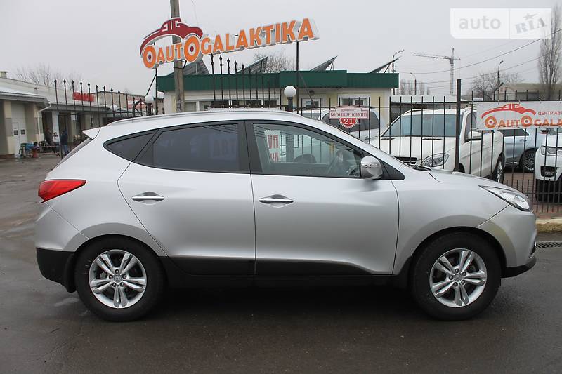 Позашляховик / Кросовер Hyundai ix35 2010 в Миколаєві