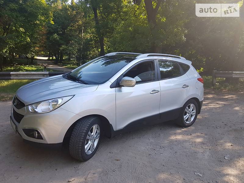 Внедорожник / Кроссовер Hyundai ix35 2011 в Первомайске