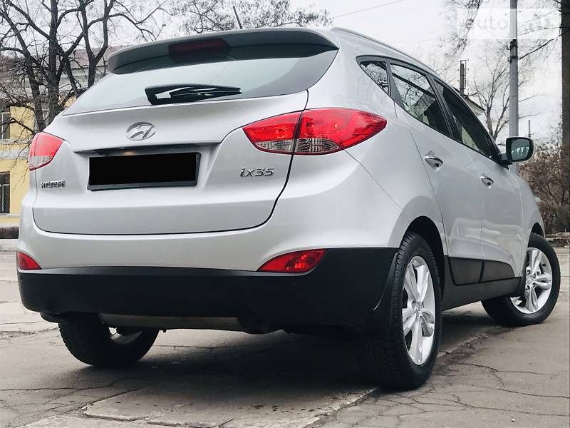Внедорожник / Кроссовер Hyundai ix35 2012 в Каменском