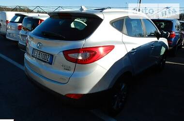 Позашляховик / Кросовер Hyundai ix35 2015 в 