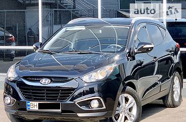 Позашляховик / Кросовер Hyundai ix35 2013 в 
