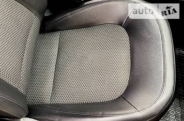 Позашляховик / Кросовер Hyundai ix35 2012 в 