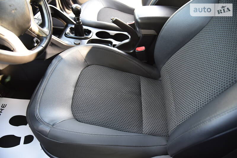 Позашляховик / Кросовер Hyundai ix35 2012 в Дрогобичі